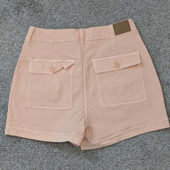 AMERICAN EAGLE Highest Rise 90's Boyfriend Cargo Shorts; Peach; Stretch; Size 6 - Picture 2 of 6